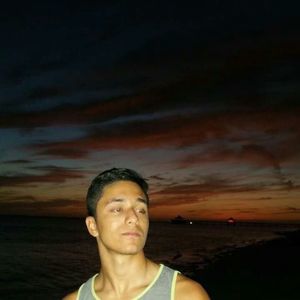 Meet your Posher, Jonathan